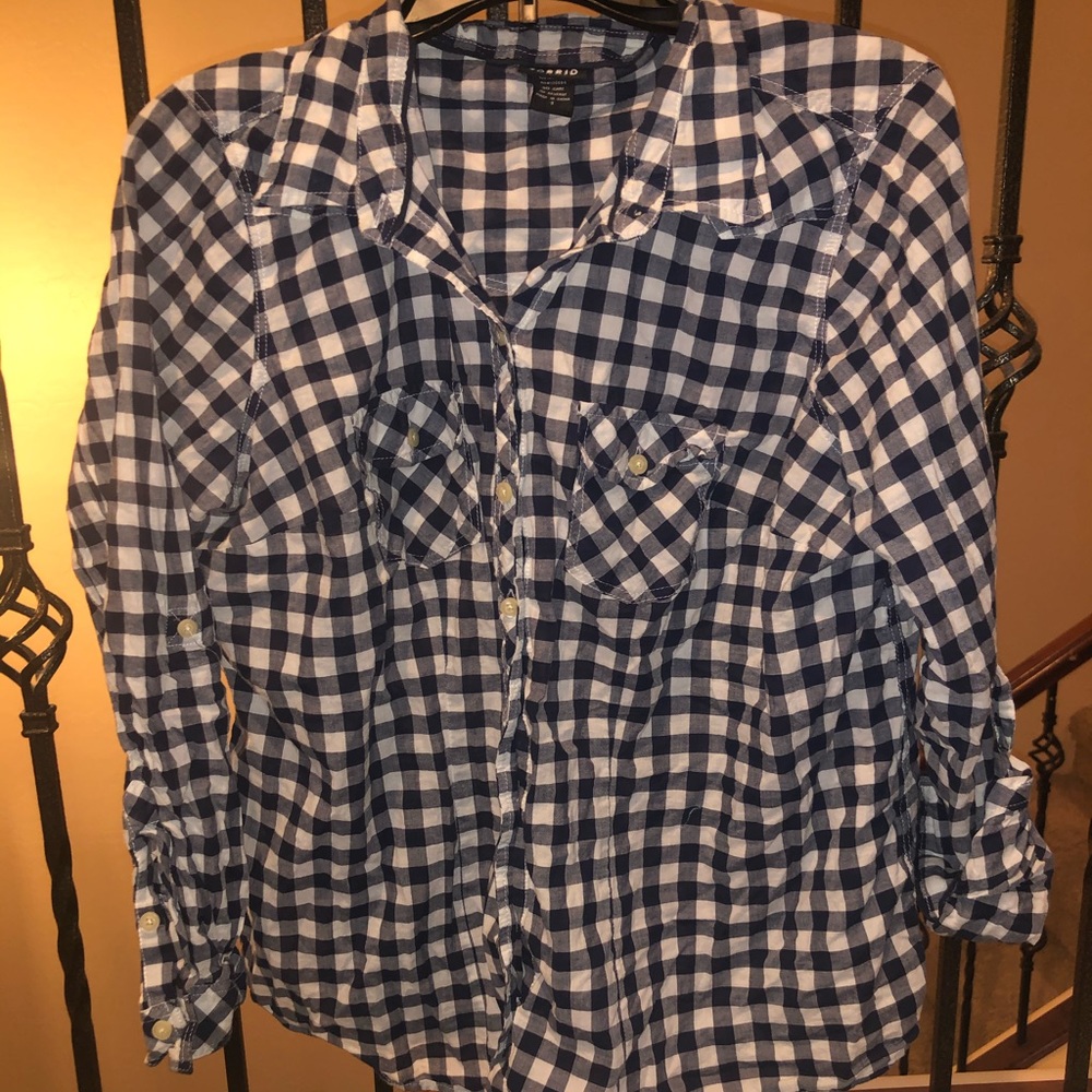 Torrid top - Picture 2 of 6
